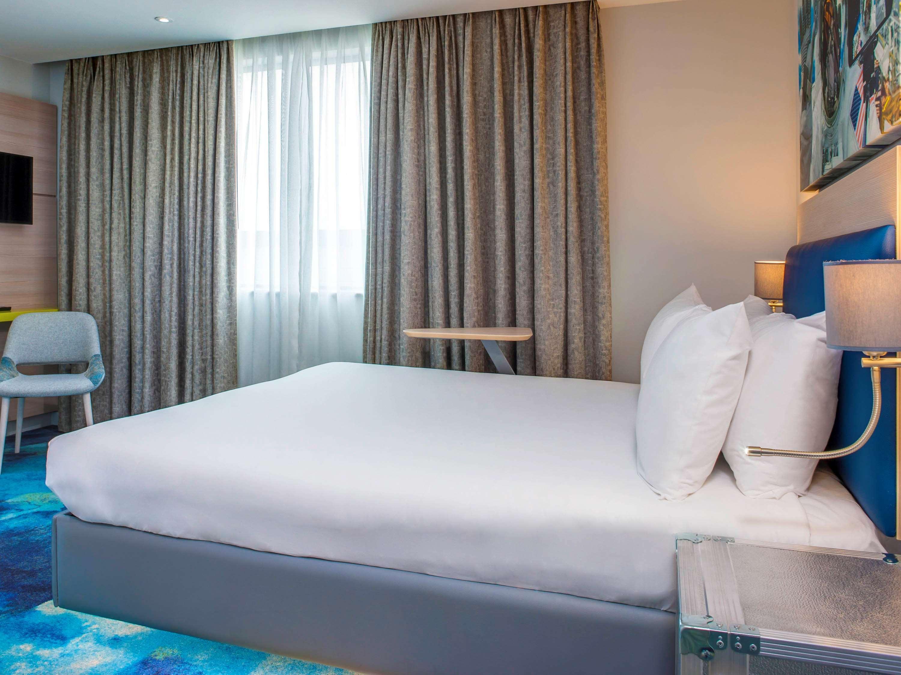 Hotel Ibis Styles London Heathrow Airport Hillingdon Exterior foto