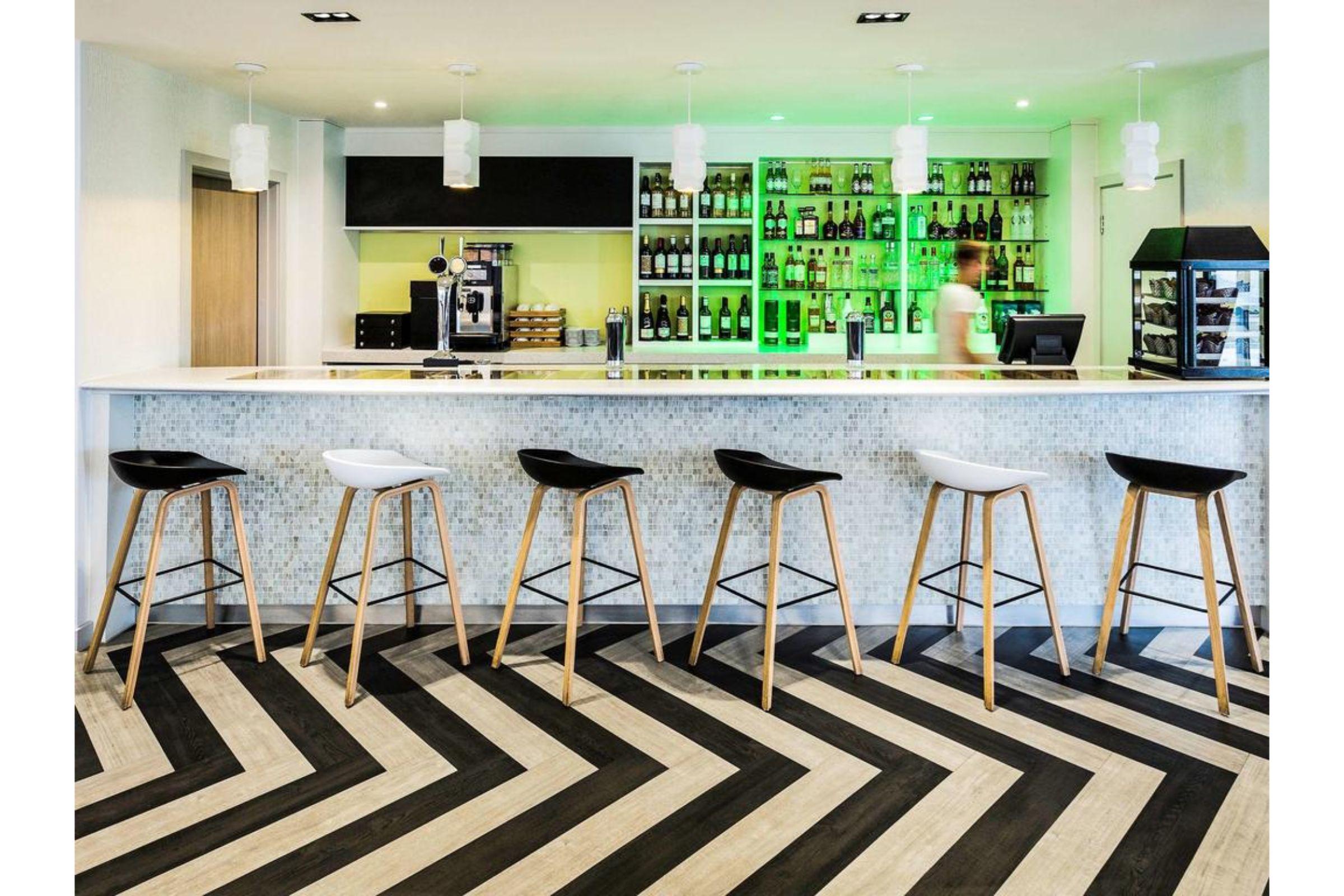 Hotel Ibis Styles London Heathrow Airport Hillingdon Exterior foto